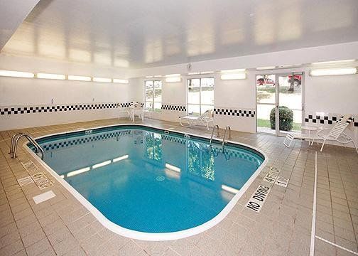 Comfort Hotel Lewisville