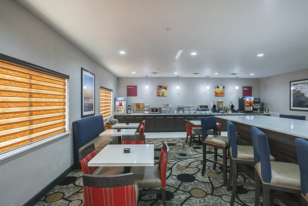 Comfort Hotel 3*